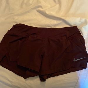 maroon nike shorts